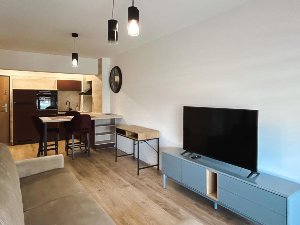 Bg Luximmo Apartments 克卢日-纳波卡 外观 照片