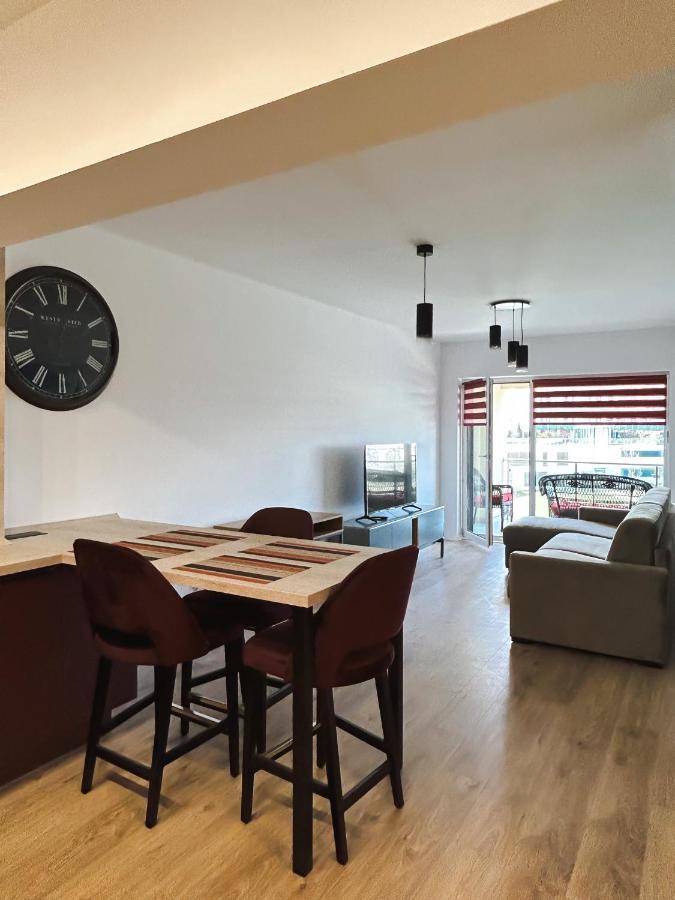 Bg Luximmo Apartments 克卢日-纳波卡 外观 照片